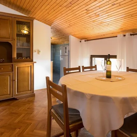 Apartment Mia Medulin