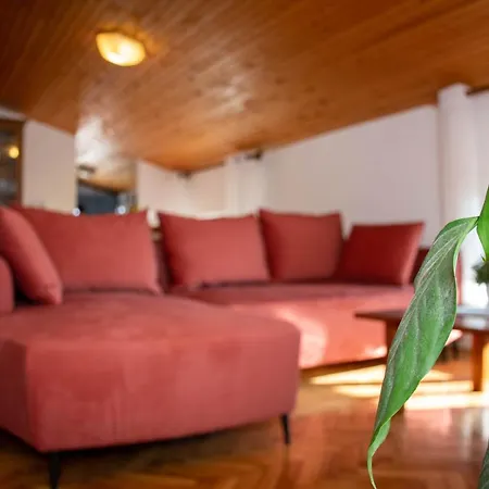 Mia Apartment *