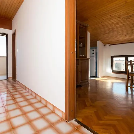 Mia Apartment *